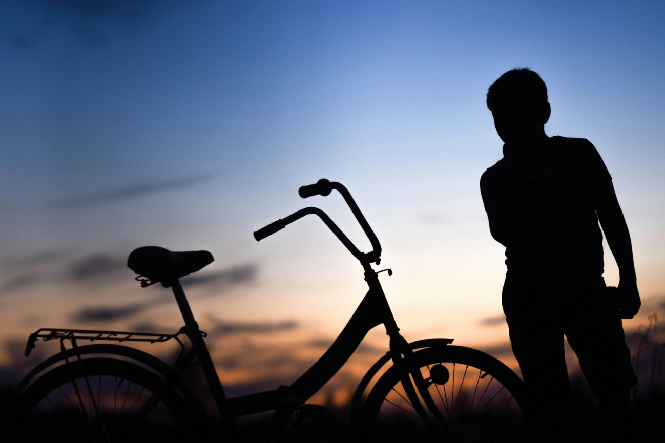 Silhouette with bicycle