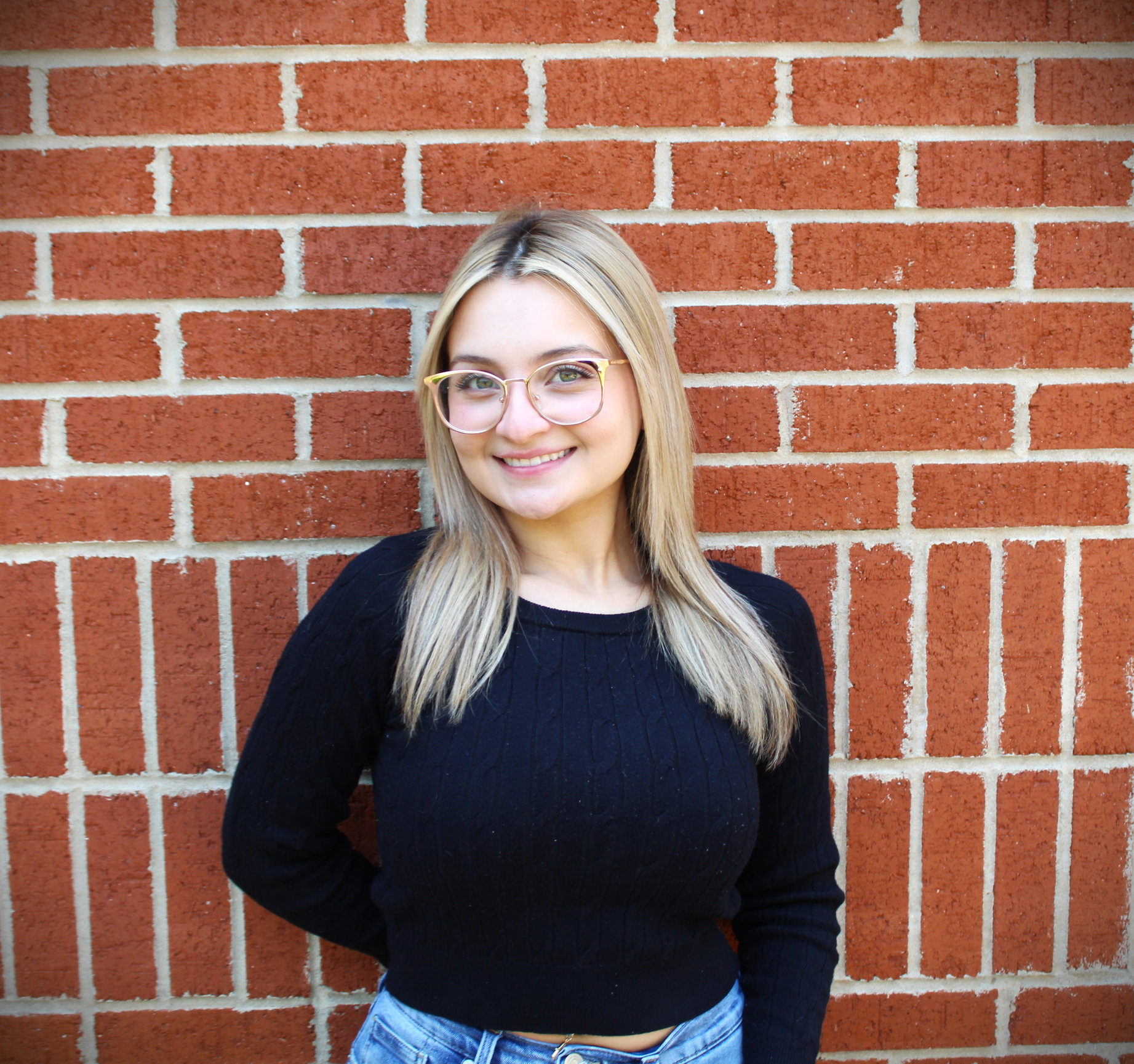 FRONT DESK COORDINATOR'S Avanti Salon & Spa