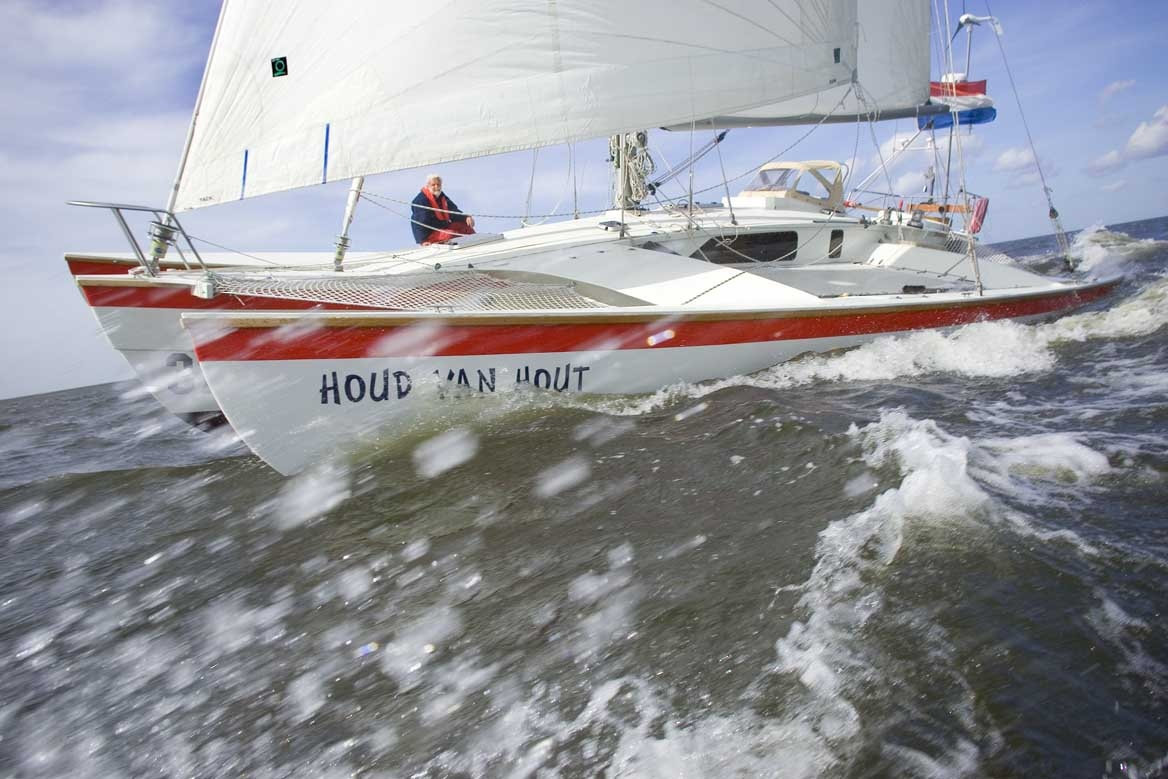 The 2005 Ostar Winning CC37 Trimaran - Jim Brown Beyond Mainstream